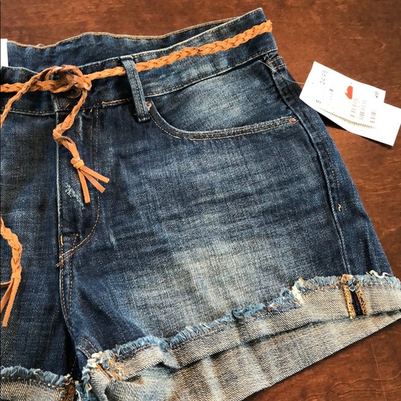 H&M Denim Shorts - Picture 4 of 9
